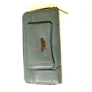 Michiko London Wallet Preloved